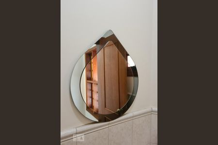 Casa para alugar com 350m², 4 quartos e NaN vagas Casa para alugar com 350m², 4 quartos e NaN vagasDetalhe Lavabo