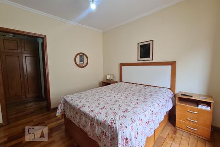 Casa para alugar com 350m², 4 quartos e NaN vagas Casa para alugar com 350m², 4 quartos e NaN vagasQuarto 1