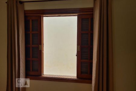 Casa para alugar com 350m², 4 quartos e NaN vagas Casa para alugar com 350m², 4 quartos e NaN vagasVista do Quarto 1