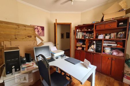 Casa para alugar com 350m², 4 quartos e NaN vagas Casa para alugar com 350m², 4 quartos e NaN vagasQuarto 4