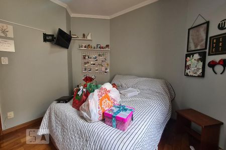 Casa para alugar com 350m², 4 quartos e NaN vagas Casa para alugar com 350m², 4 quartos e NaN vagasQuarto 2