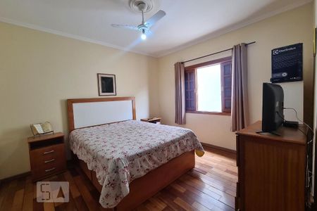 Casa para alugar com 350m², 4 quartos e NaN vagas Casa para alugar com 350m², 4 quartos e NaN vagasQuarto 1