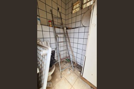 Casa para alugar com 350m², 4 quartos e NaN vagas Casa para alugar com 350m², 4 quartos e NaN vagasBanheiro Externo