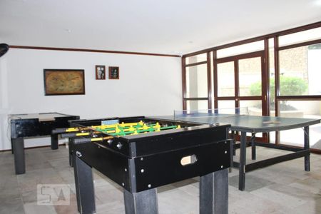Apartamento para alugar com 178m², 3 quartos e 2 vagasÁrea comum Salão de jogos