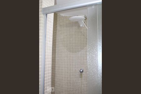 Apartamento para alugar com 178m², 3 quartos e 2 vagasQuarto suite chuveiro