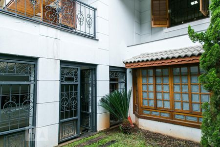 Casa à venda com 455m², 5 quartos e 3 vagasJardim de Inverno 