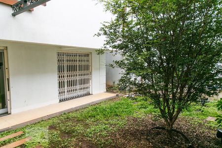 Casa à venda com 455m², 5 quartos e 3 vagasQuintal