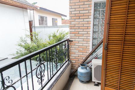Casa à venda com 455m², 5 quartos e 3 vagasQuarto 3 - Varanda 