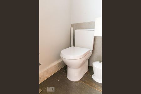 Casa à venda com 455m², 5 quartos e 3 vagasÁrea de Serviço - Lavabo