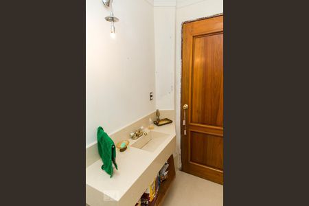 Casa à venda com 455m², 5 quartos e 3 vagasLavabo da Sala