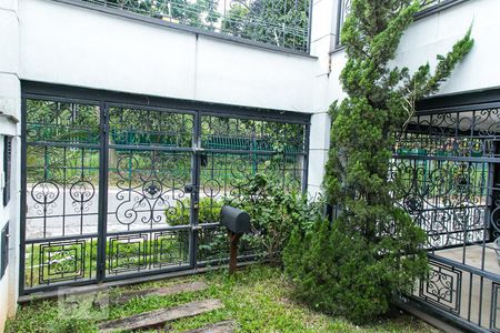 Casa à venda com 455m², 5 quartos e 3 vagasJardim de Inverno 