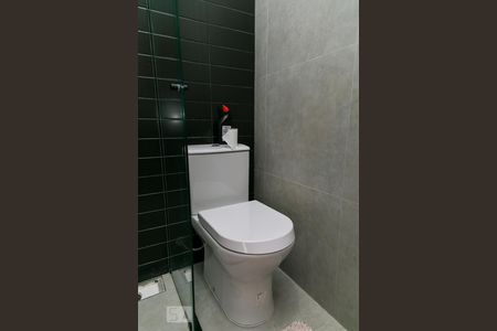 Casa à venda com 455m², 5 quartos e 3 vagasBanheiro 2