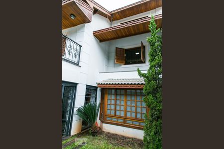 Casa à venda com 455m², 5 quartos e 3 vagasJardim de Inverno 