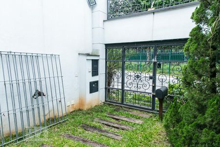 Casa à venda com 455m², 5 quartos e 3 vagasJardim de Inverno 