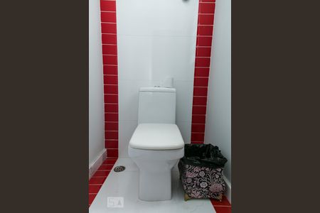 Casa à venda com 455m², 5 quartos e 3 vagasLavabo do Salão