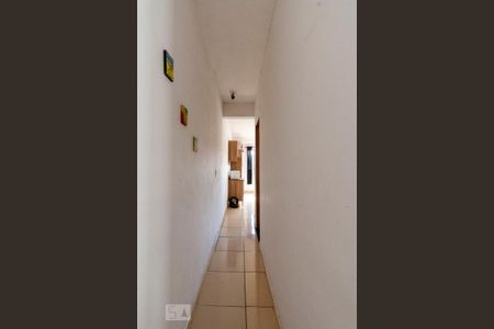 Corredor de casa à venda com 6 quartos, 128m² em Jardim Helena, São Paulo