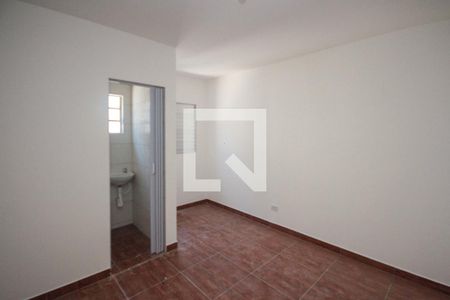 Quarto de casa para alugar com 1 quarto, 25m² em Jardim Ana Rosa, São Paulo