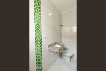 Casa de condomínio para alugar com 65m², 2 quartos e 1 vagaBanheiro do Quarto 2