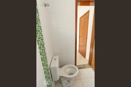 Casa de condomínio para alugar com 65m², 2 quartos e 1 vagaBanheiro do Quarto 1