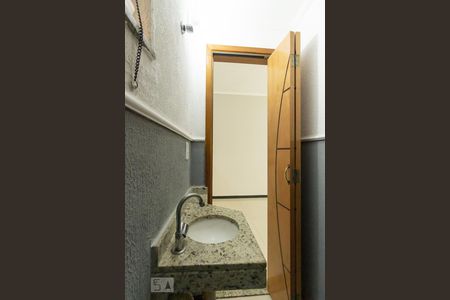 Casa de condomínio para alugar com 65m², 2 quartos e 1 vagaBanheiro