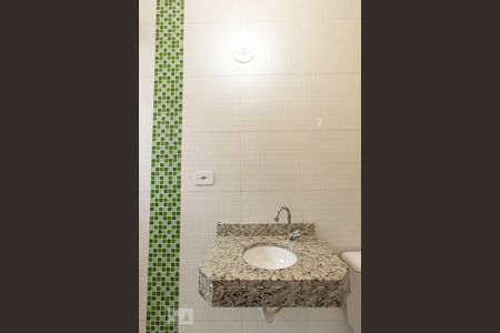 Casa de condomínio para alugar com 65m², 2 quartos e 1 vagaBanheiro do Quarto 2