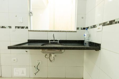 Casa de condomínio para alugar com 65m², 2 quartos e 1 vagaCozinha