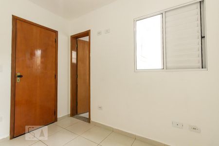 Quarto 1 de casa de condomínio para alugar com 2 quartos, 65m² em Parada Xv de Novembro, São Paulo