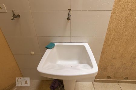 Casa de condomínio para alugar com 65m², 2 quartos e 1 vagaÁrea de Serviço