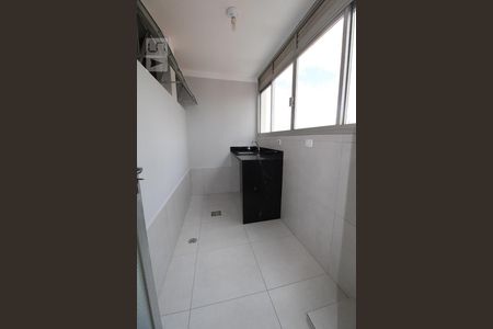 Apartamento à venda com 100m², 2 quartos e 1 vagaÁrea de Serviço