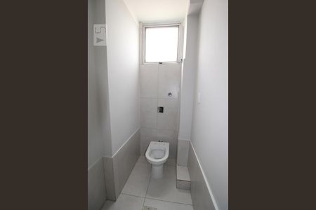 Apartamento à venda com 100m², 2 quartos e 1 vagaBanheiro do Quarto 2