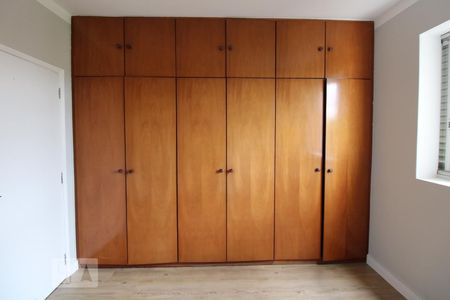 Apartamento à venda com 100m², 2 quartos e 1 vagaQuarto 2 (suíte)
