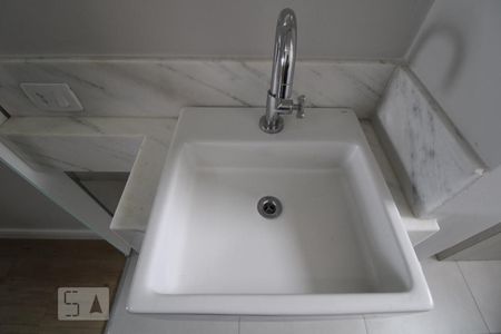 Apartamento à venda com 100m², 2 quartos e 1 vagaBanheiro do Quarto 2