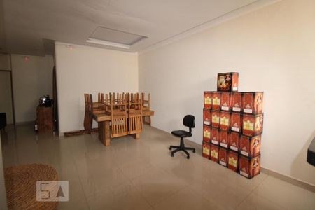 Apartamento à venda com 100m², 2 quartos e 1 vagaÁrea comum - Salão de festas