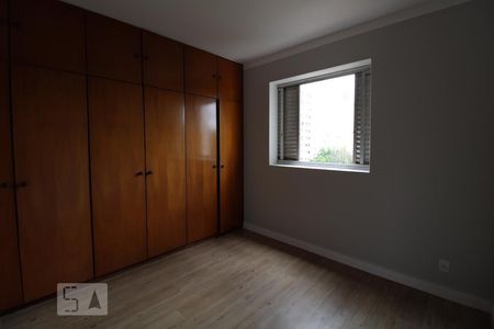 Apartamento à venda com 100m², 2 quartos e 1 vagaQuarto 2 (suíte)