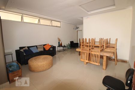Apartamento à venda com 100m², 2 quartos e 1 vagaÁrea comum - Salão de festas