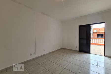 Sala de casa para alugar com 2 quartos, 135m² em Jardim das Flores, Sorocaba