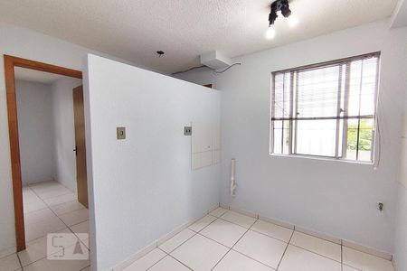 Apartamento à venda com 38m², 2 quartos e 1 vaga Apartamento à venda com 38m², 2 quartos e 1 vagaCozinha e Área de Serviço