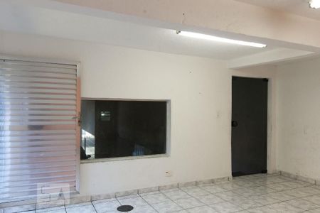 Casa à venda com 300m², 4 quartos e 5 vagas Casa à venda com 300m², 4 quartos e 5 vagasEscritório