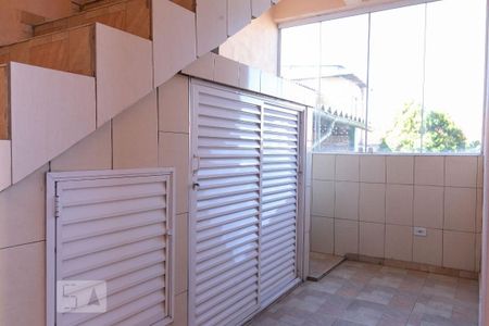 Casa à venda com 300m², 4 quartos e 5 vagas Casa à venda com 300m², 4 quartos e 5 vagasCorredor