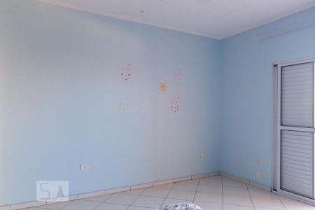 Casa à venda com 300m², 4 quartos e 5 vagas Casa à venda com 300m², 4 quartos e 5 vagasSuíte