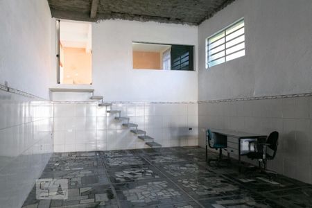 Casa à venda com 300m², 4 quartos e 5 vagas Casa à venda com 300m², 4 quartos e 5 vagasEscritório