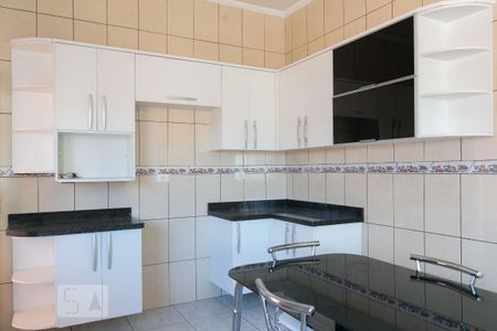 Casa à venda com 300m², 4 quartos e 5 vagas Casa à venda com 300m², 4 quartos e 5 vagasCozinha