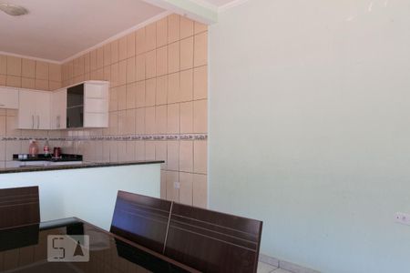 Casa à venda com 300m², 4 quartos e 5 vagas Casa à venda com 300m², 4 quartos e 5 vagasSala de Jantar