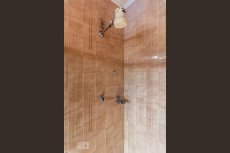 Casa à venda com 210m², 3 quartos e 4 vagasBanheiro 2