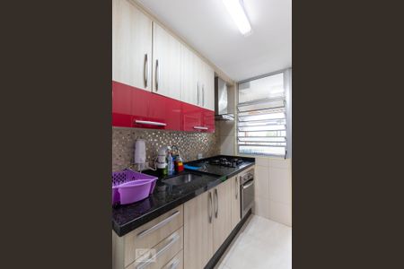 Cozinha de apartamento à venda com 2 quartos, 56m² em Vila Robertina, São Paulo