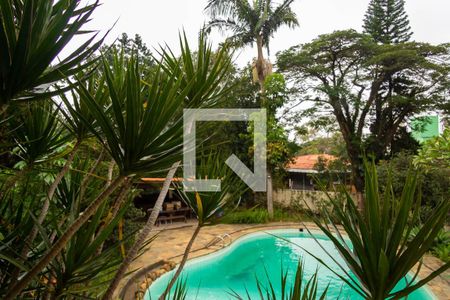 Casa à venda com 600m², 6 quartos e 6 vagas Casa à venda com 600m², 6 quartos e 6 vagasVista do Quarto 4