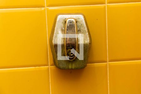 Casa à venda com 600m², 6 quartos e 6 vagas Casa à venda com 600m², 6 quartos e 6 vagasBanheiro da Suíte de serviço