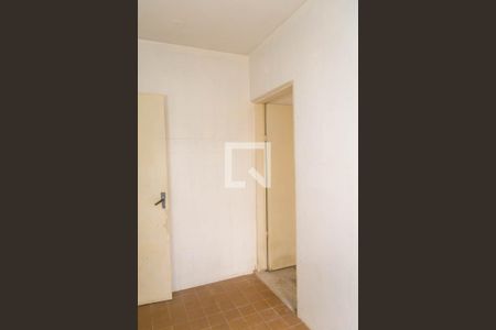 Casa à venda com 600m², 6 quartos e 6 vagas Casa à venda com 600m², 6 quartos e 6 vagasCozinha da casa de serviço