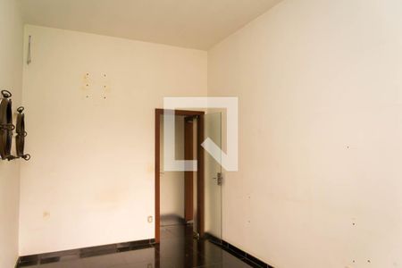 Casa à venda com 600m², 6 quartos e 6 vagas Casa à venda com 600m², 6 quartos e 6 vagasQuarto 1