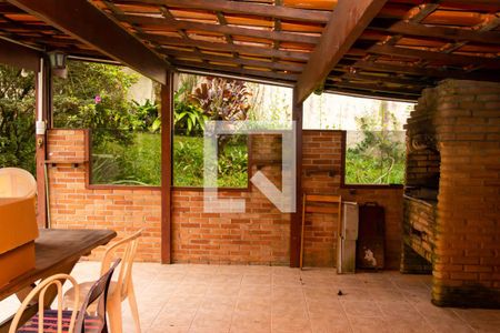 Casa à venda com 600m², 6 quartos e 6 vagas Casa à venda com 600m², 6 quartos e 6 vagasEspaço Gourmet